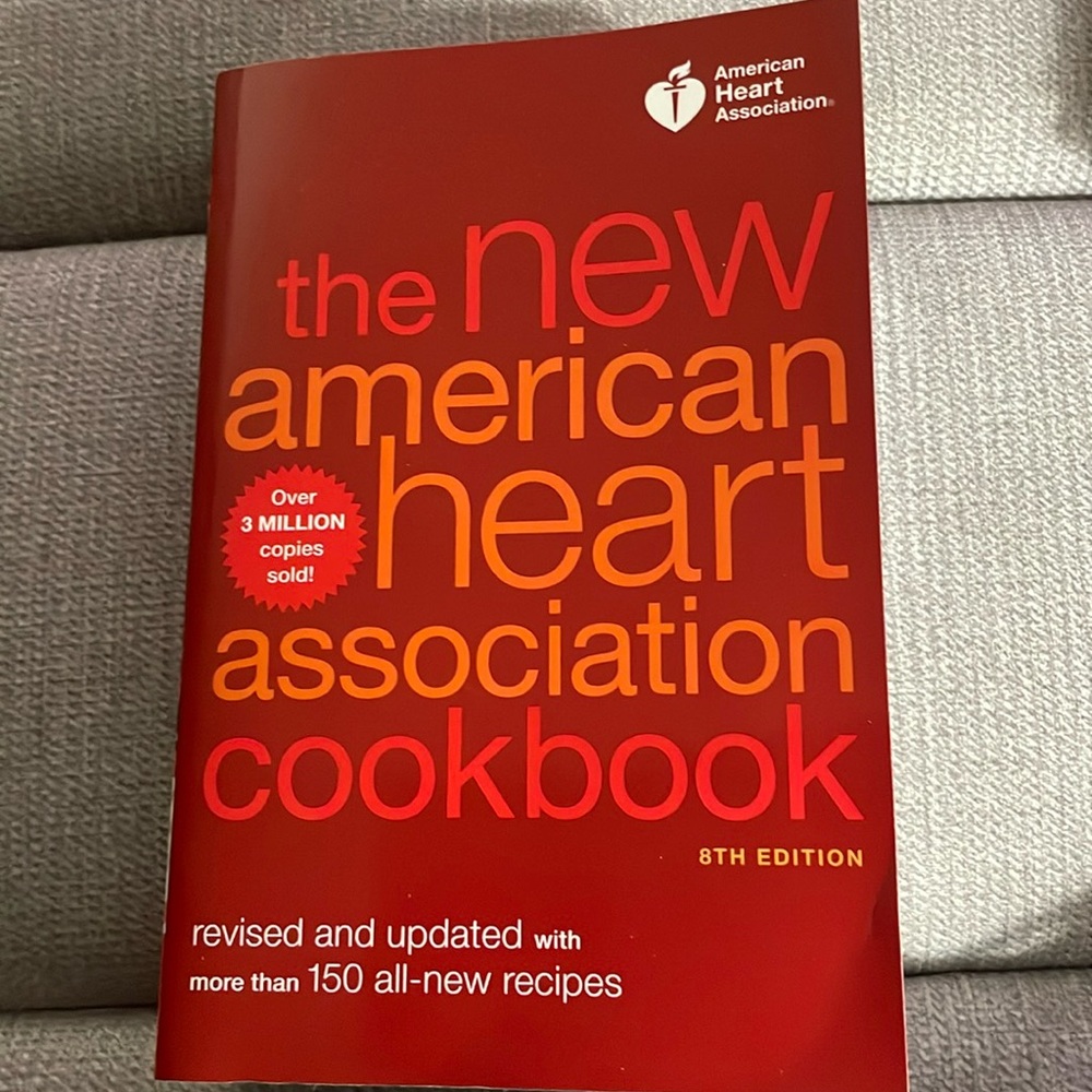 The New American Heart Association Cookbook (paperback)
